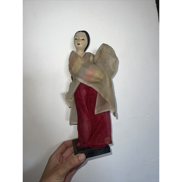 Vintage Korean Cloth Doll 10”  Wearing Traditional Hanbok With Wood Stand - Picture 11 of 12